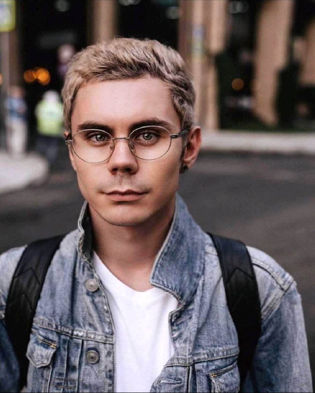 High Quality Smart man with glasses wallpaper download Blank Meme Template