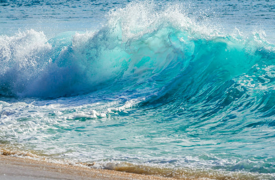 Breaking surf Blank Meme Template