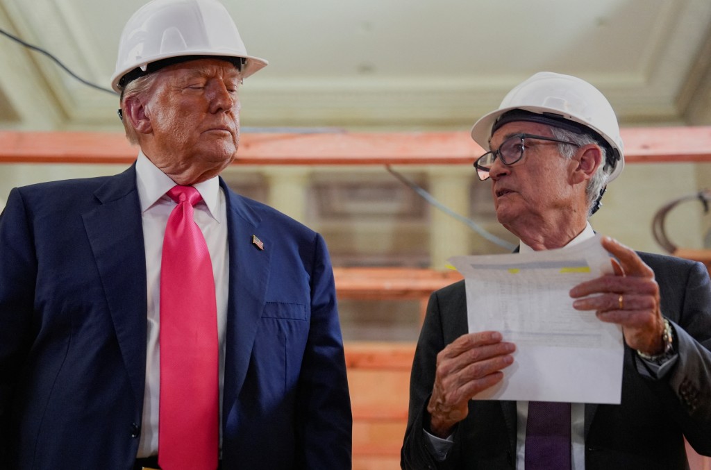 Trump Powell Blank Meme Template