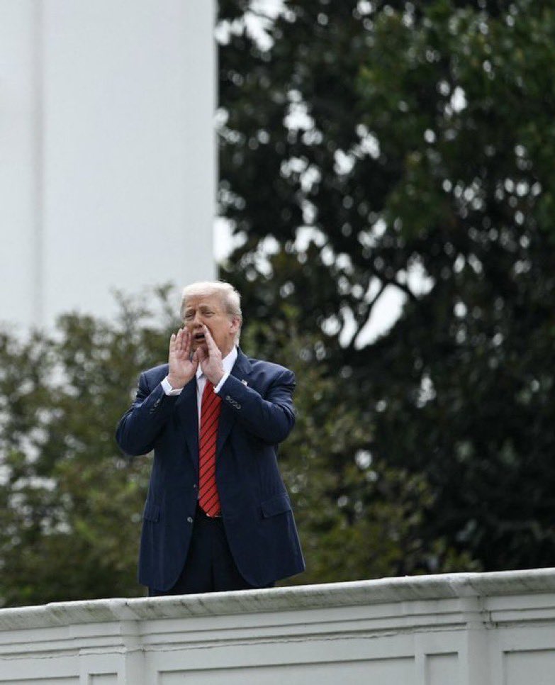 Trump Yelling Blank Meme Template