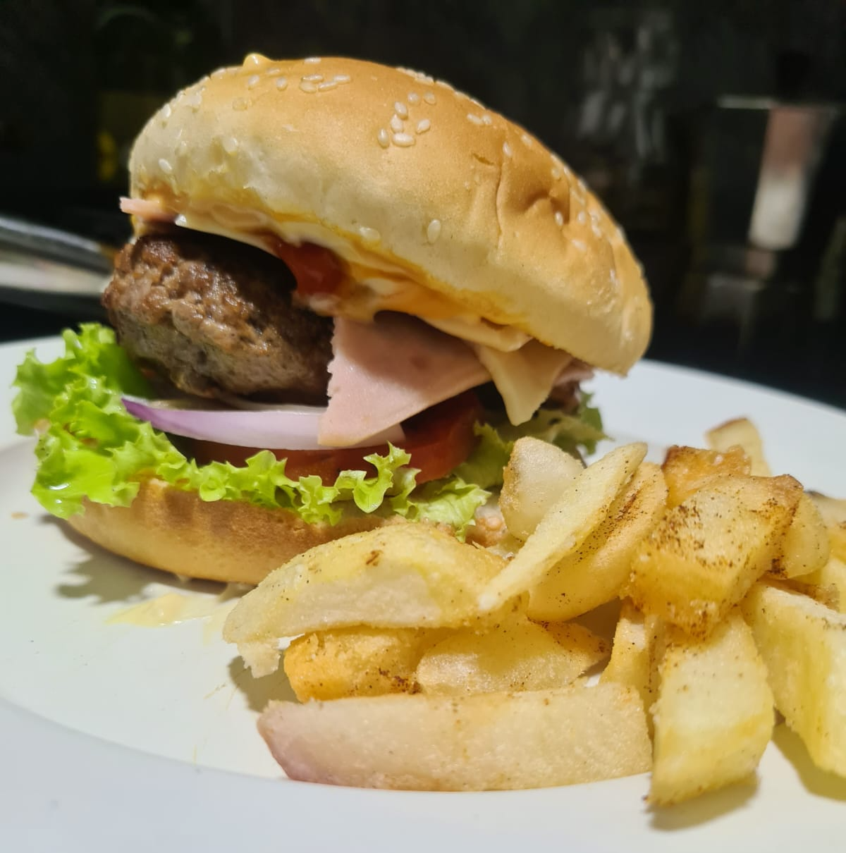 Burger miss Blank Meme Template