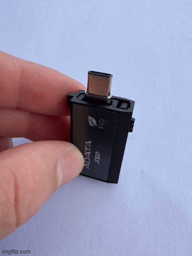 ביקורת: כונן SSD חיצוני זעיר ומהיר שנכנס לך בכיס | ADATA SC730