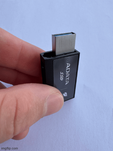 ביקורת: כונן SSD חיצוני זעיר ומהיר שנכנס לך בכיס | ADATA SC730