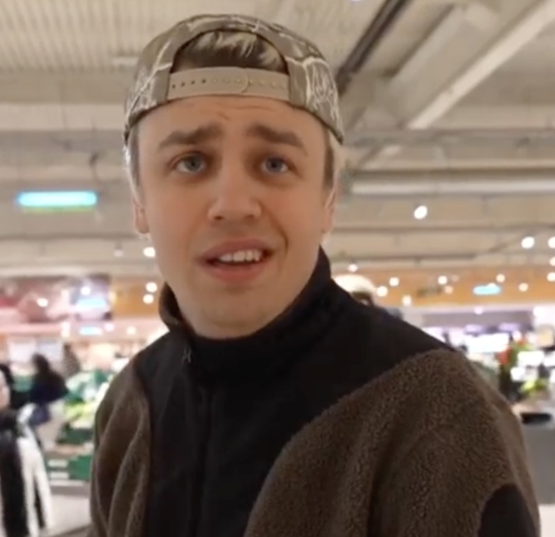Papaplatte Blank Meme Template