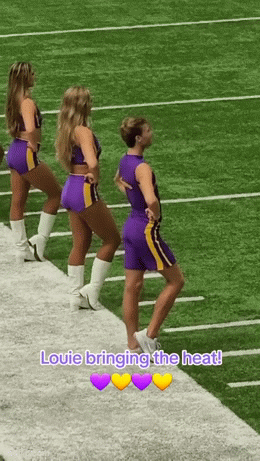 a3dd7v.gif