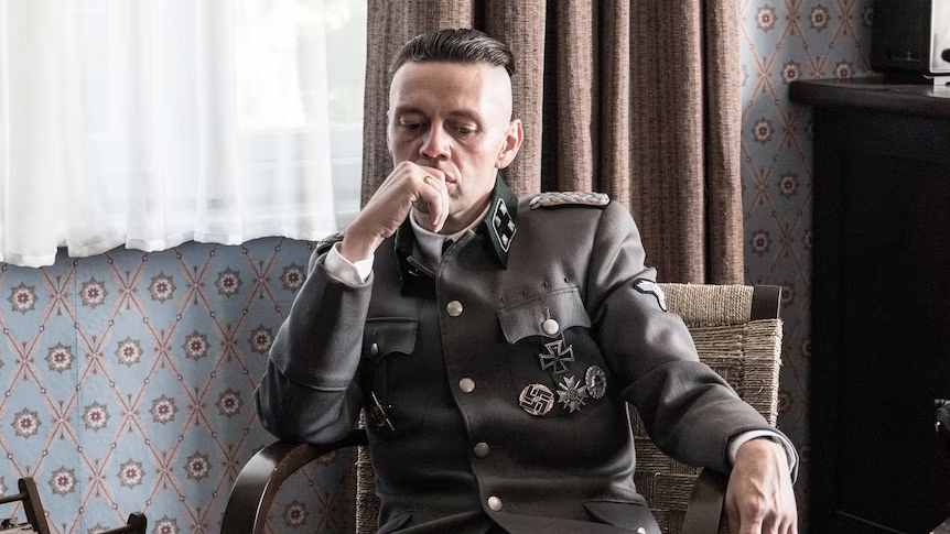German comander Blank Meme Template