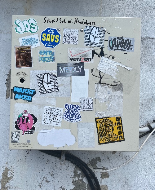 SticKer Konvention | image tagged in stickers,various artists,verizon,august 2025,brian einersen | made w/ Imgflip meme maker