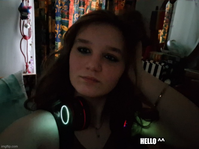 hiiiiii | HELLO ^^ | made w/ Imgflip meme maker