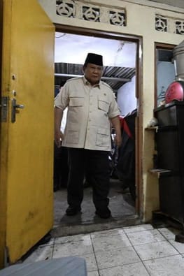 Wowo Blank Meme Template