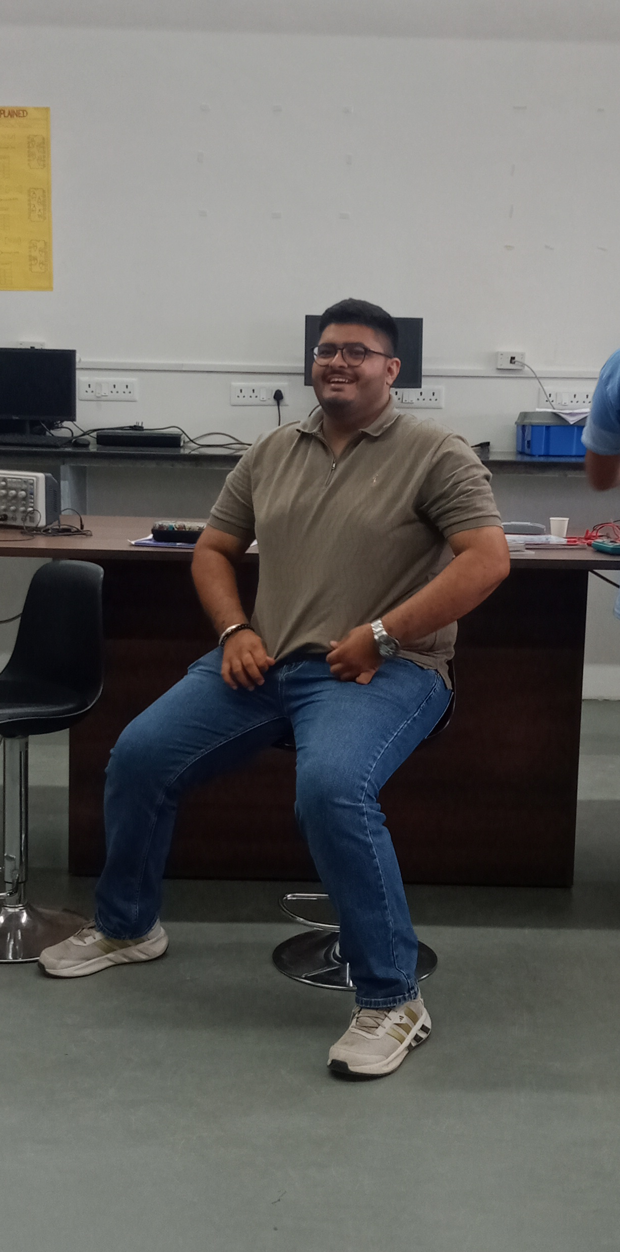 Main hun ghatotkach Blank Meme Template