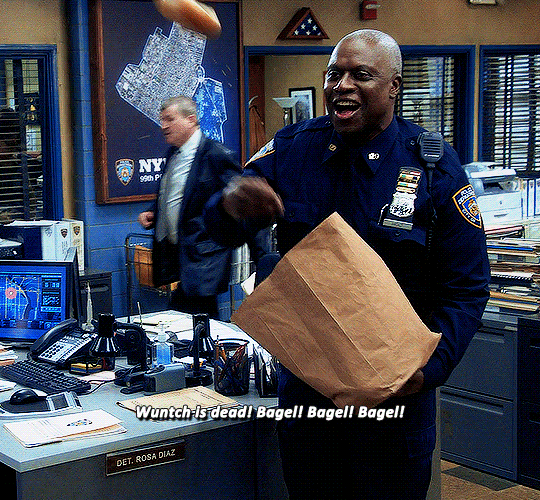 brooklyn 99 bagel Blank Meme Template