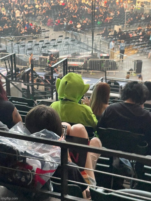 teletubbie at mcr | made w/ Imgflip meme maker