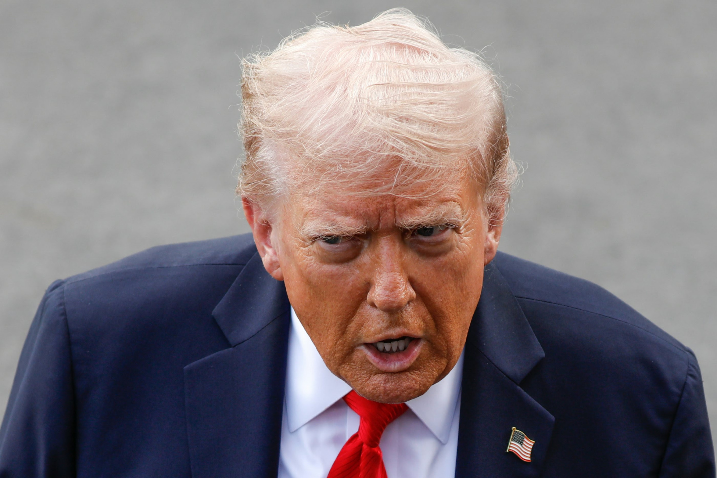 Trump crazy and senile, talking garbage Blank Meme Template