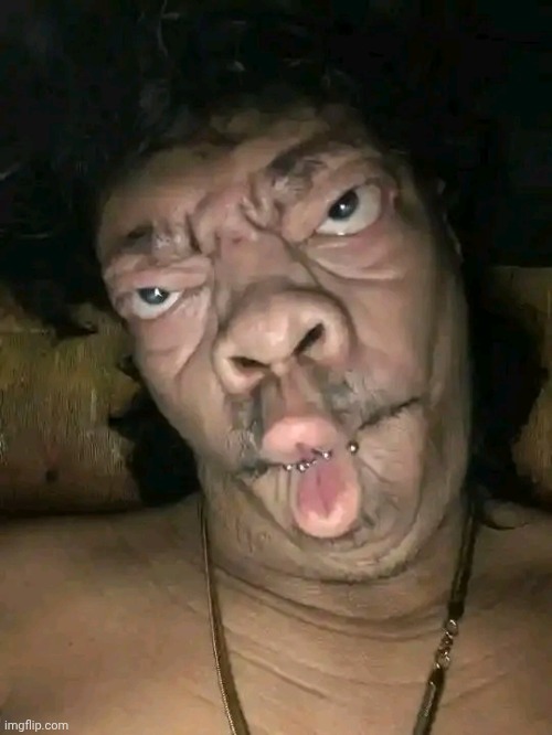 Addicted guy | image tagged in adik | made w/ Imgflip meme maker