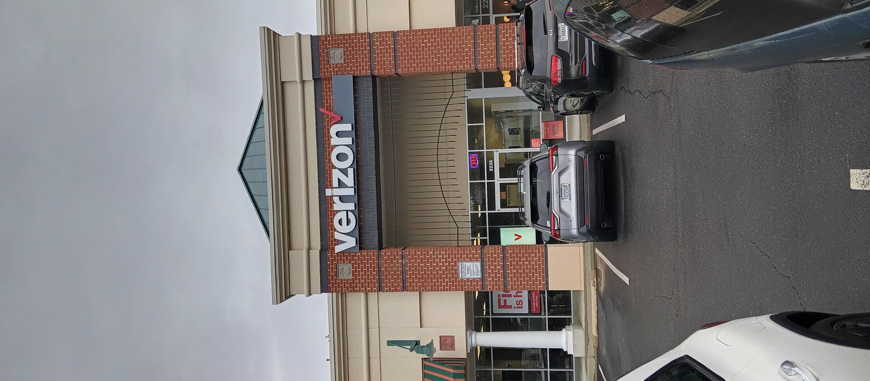 Verizon FIOS 3 Blank Meme Template