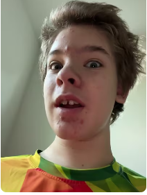 King  Alex Shocked Blank Meme Template