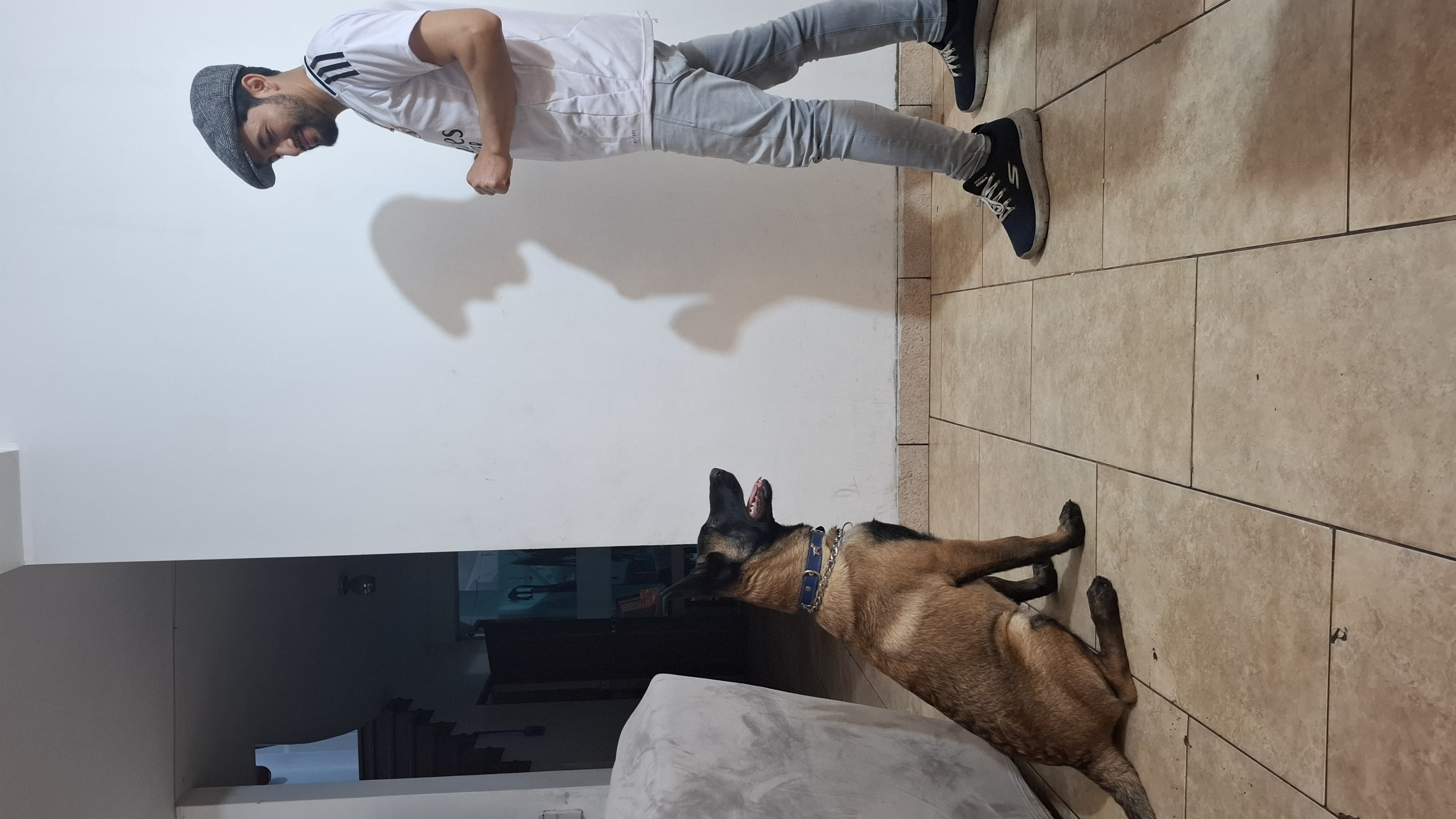 Tu me miras y yo  te miro . Blank Meme Template