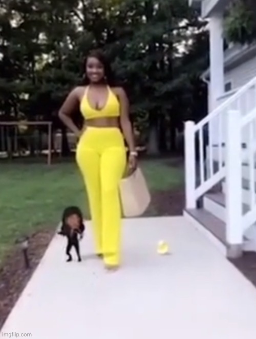 mama a girl behind you | image tagged in mama a girl behind you | made w/ Imgflip meme maker