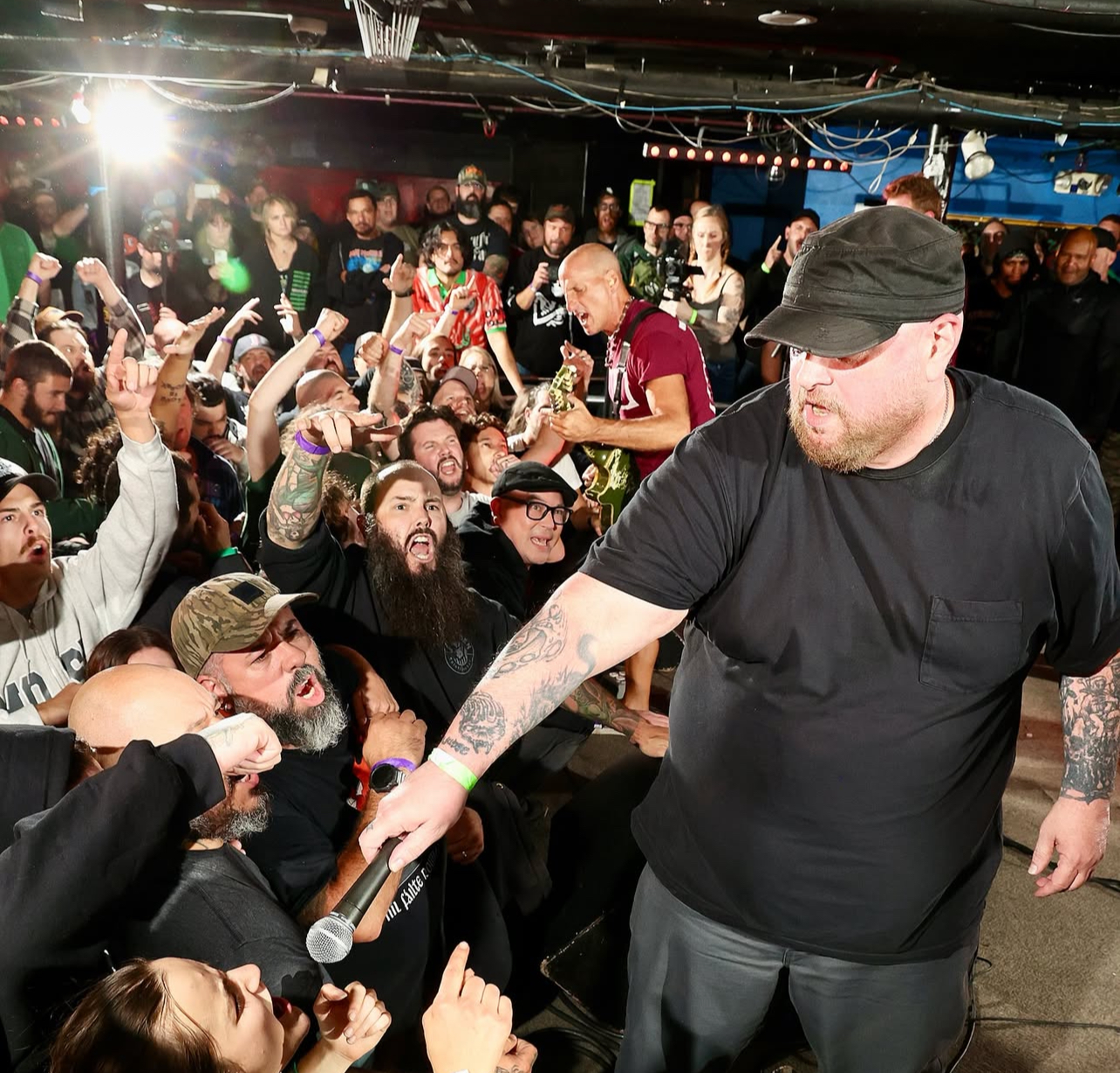 Hat 1 Blank Meme Template