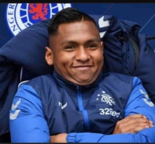 Upvote this for no reason | image tagged in glasgow rangers | made w/ Imgflip meme maker