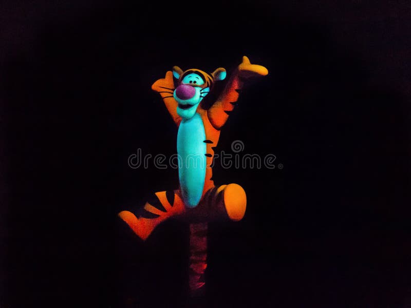 Tigger Blank Meme Template