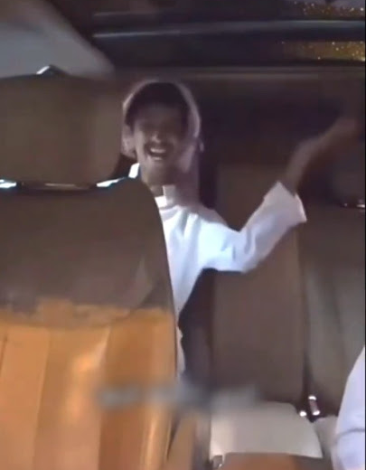 Technologia Blank Meme Template