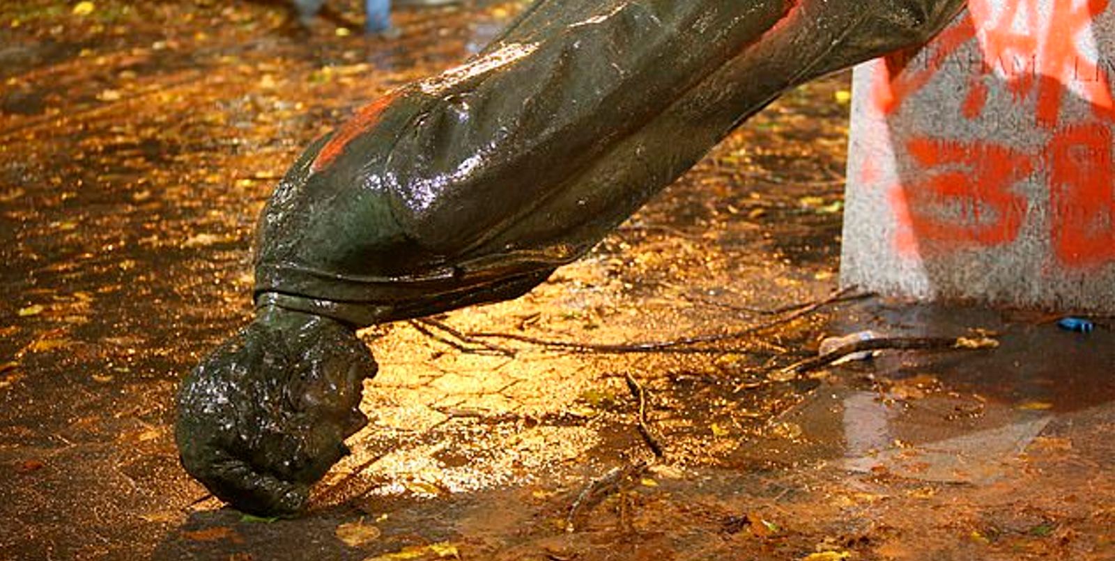 Toppled Lincoln Statue Portland Oregon Blank Meme Template