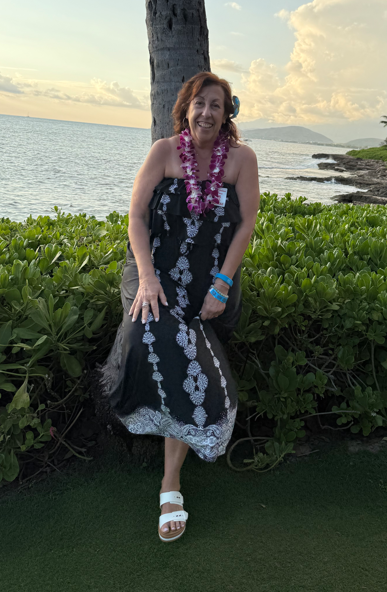 Mary “Lindsey Wagner” Burns Blank Meme Template