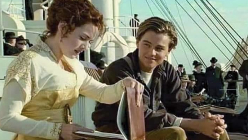 rose looks at jack sketchbook Blank Meme Template