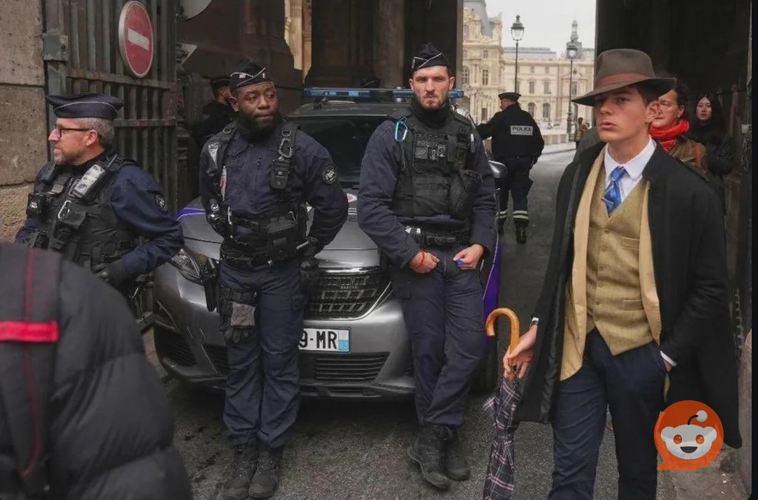 French Heist Blank Meme Template