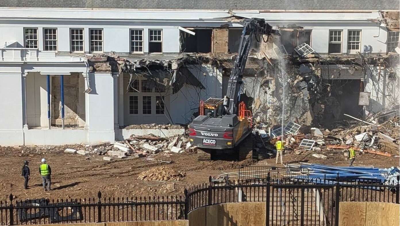 White House Construction Blank Meme Template