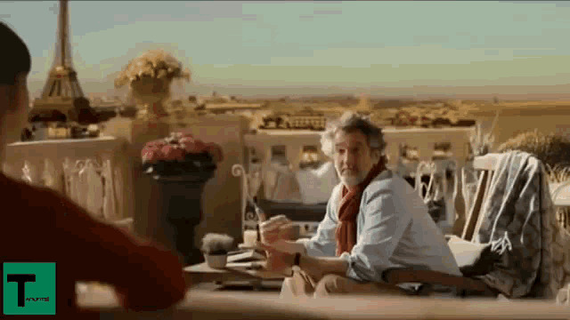 Cena de picoteo Blank Meme Template