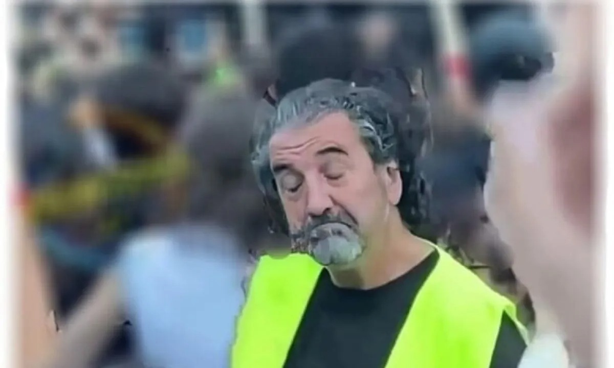 concerto fedez Blank Meme Template