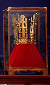 King Trump's Golden Crown Blank Meme Template