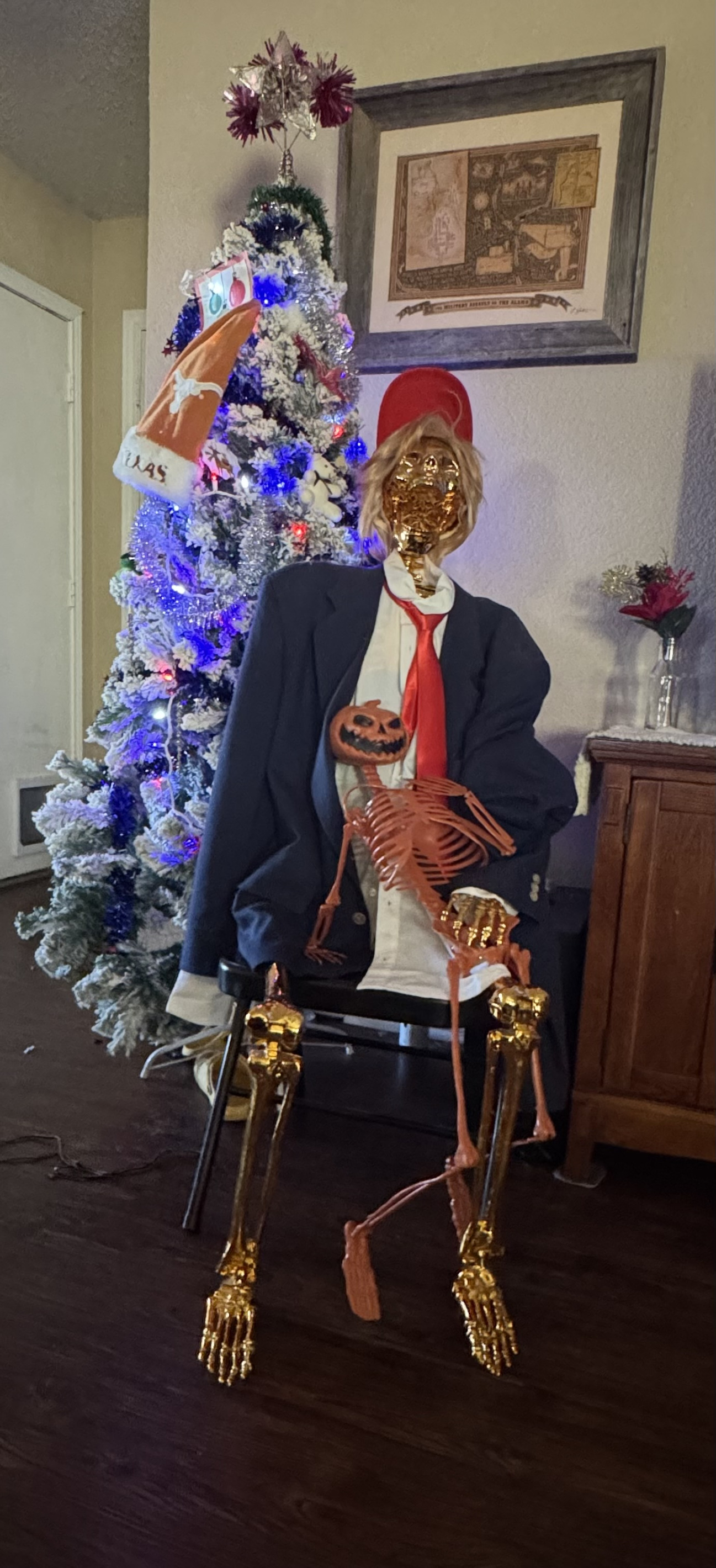 Golden Republican skeleton with goblin skeleton Blank Meme Template