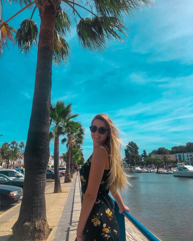 Tall White Slavic Girl From Dubai Blank Meme Template