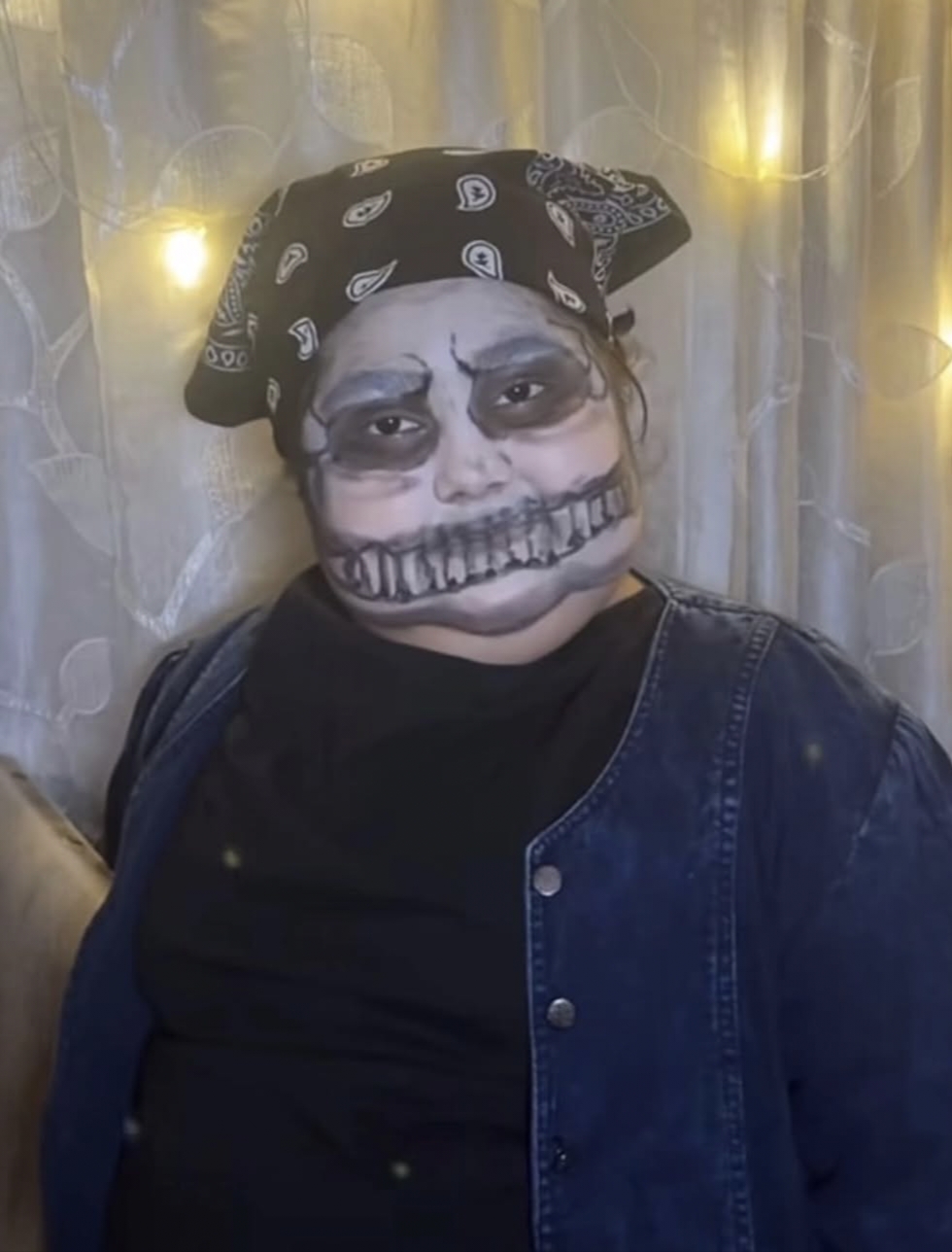 Make-up girl' Blank Meme Template