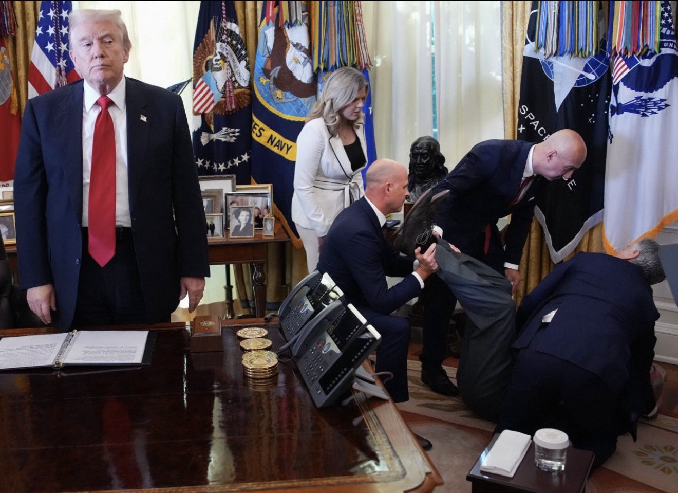 Trump Blank Meme Template