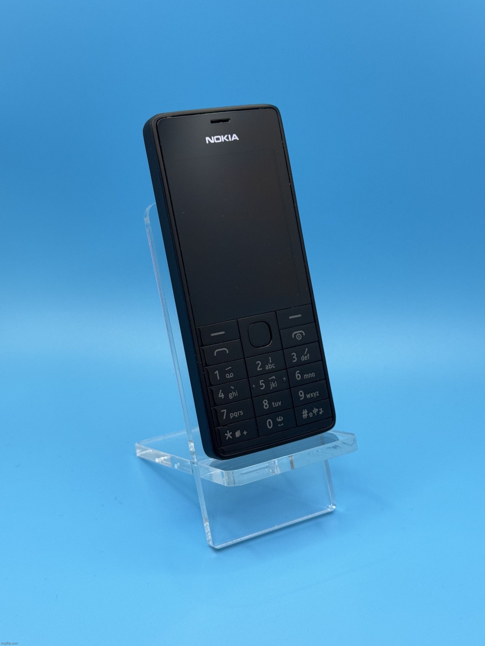 Nokia 515: The Last Legendary Phone Before Bought Microsoft | image tagged in nokia 515,nokia,legendary | made w/ Imgflip meme maker