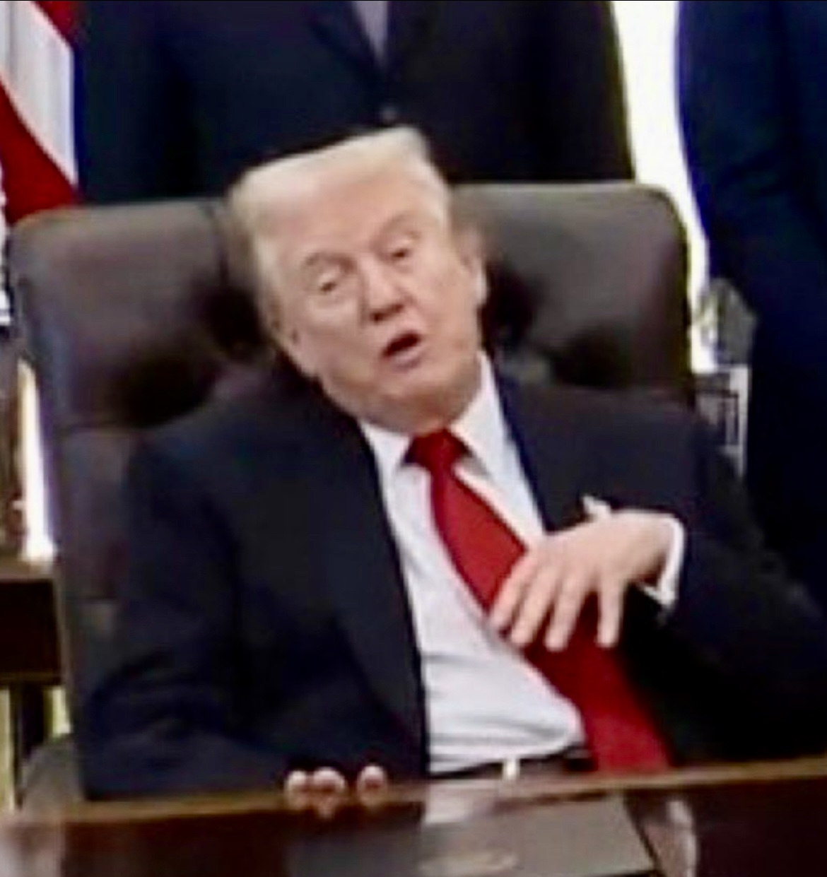 2547 Trump Blank Meme Template