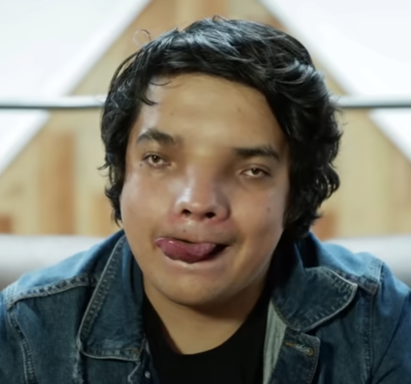 crisito dumb Blank Meme Template