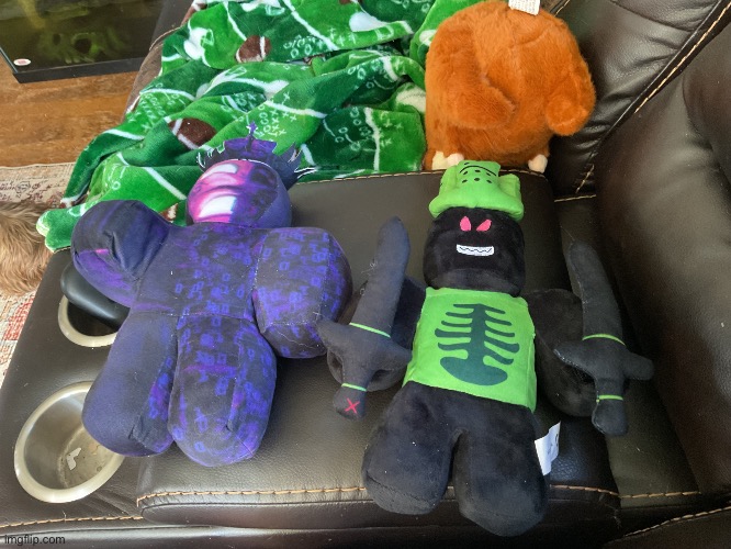 1x and Noli plush | image tagged in 1x and noli plush | made w/ Imgflip meme maker