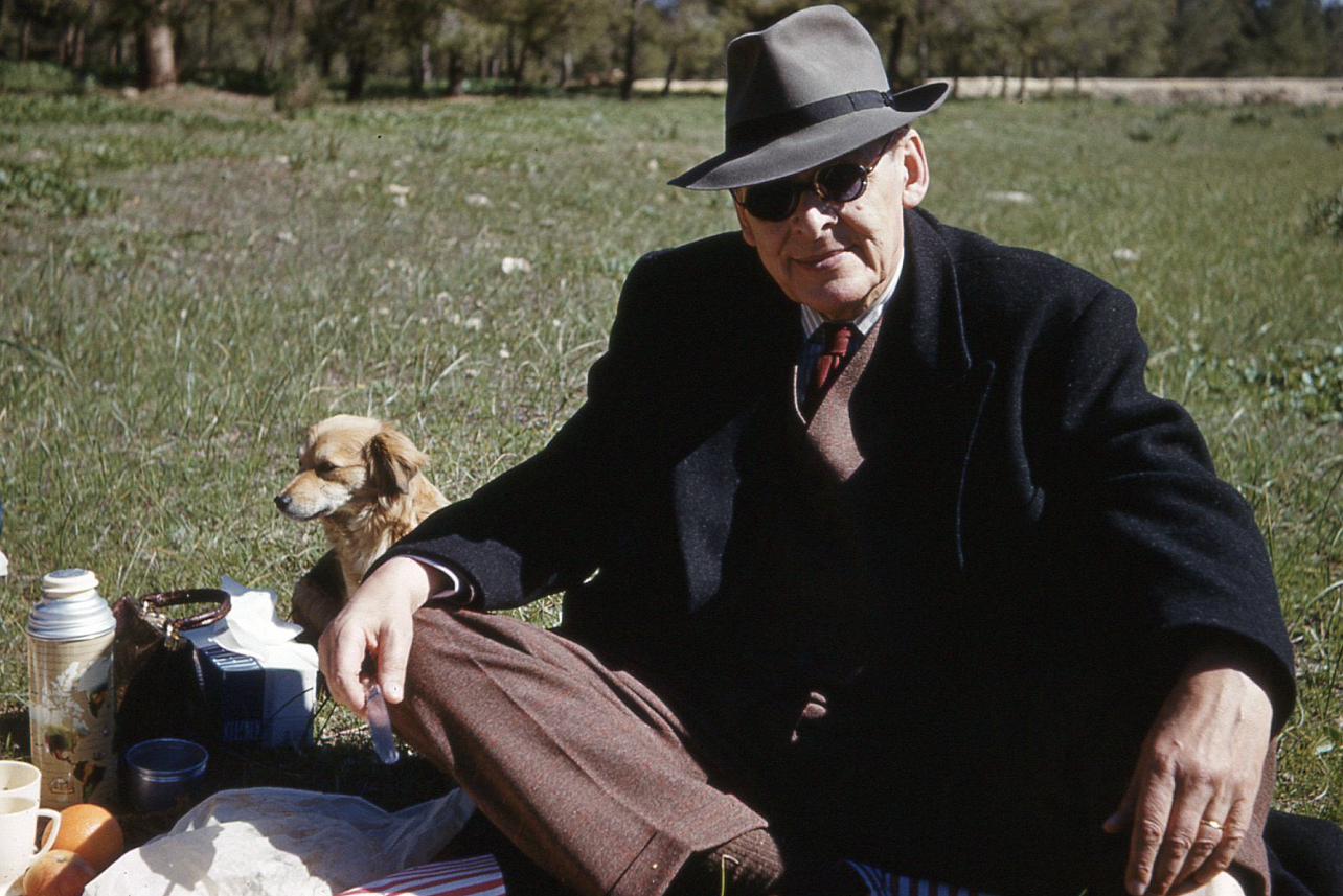 T.S. Elliot Blank Meme Template