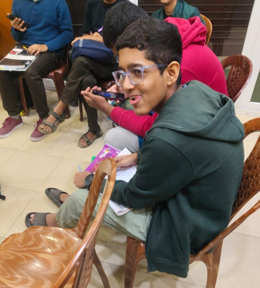 Sounig Blank Meme Template