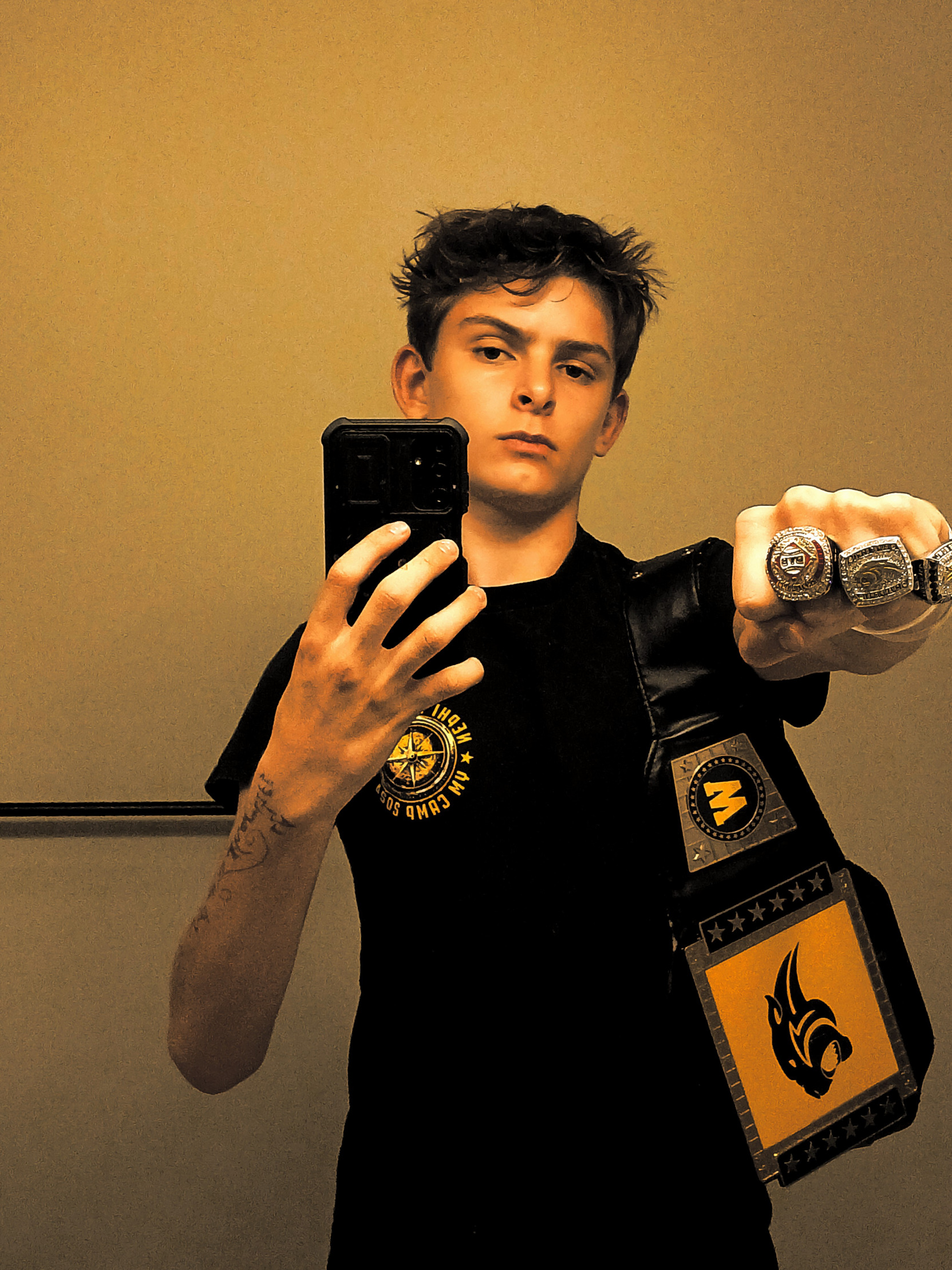 High Quality DJTOFFISH Blank Meme Template