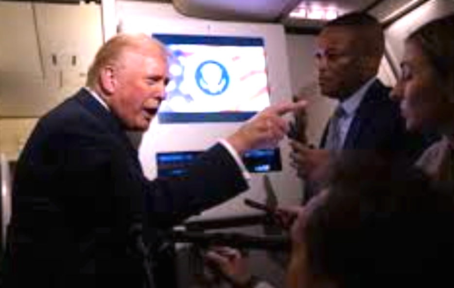 Quiet piggy Blank Meme Template