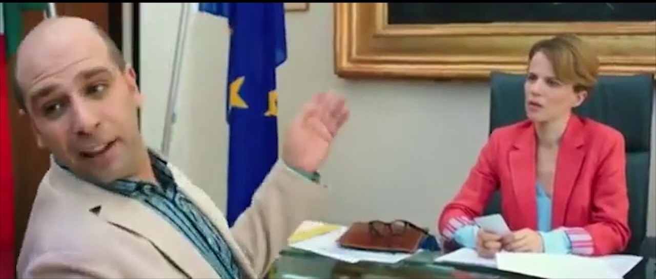 Ma è del mestiere Blank Meme Template