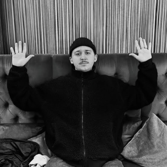 Heinz Comedy Blank Meme Template