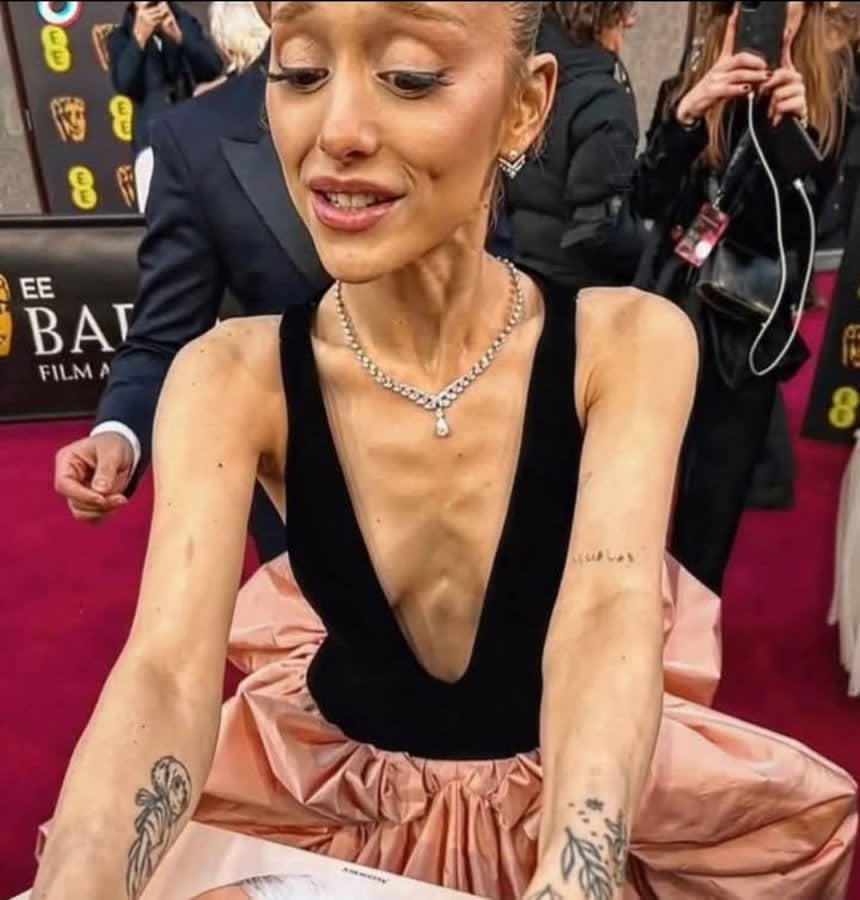 Arianna Blank Meme Template