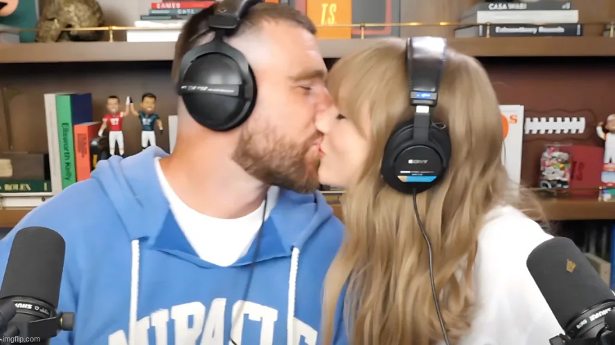 Travis kelse | image tagged in taylor swift | made w/ Imgflip meme maker